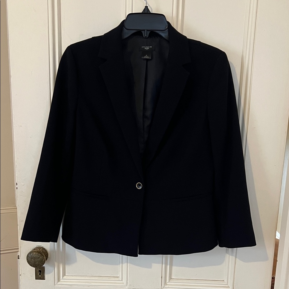 Ann Taylor Classic Black Blazer